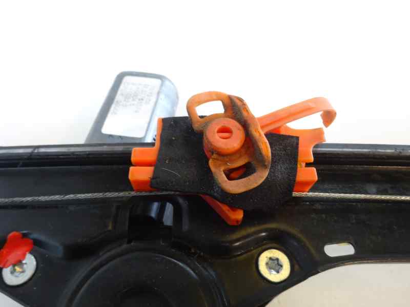 ELEVALUNAS DELANTERO DERECHO FIAT GRANDE PUNTO 1.4 8V 5 MT 77CV