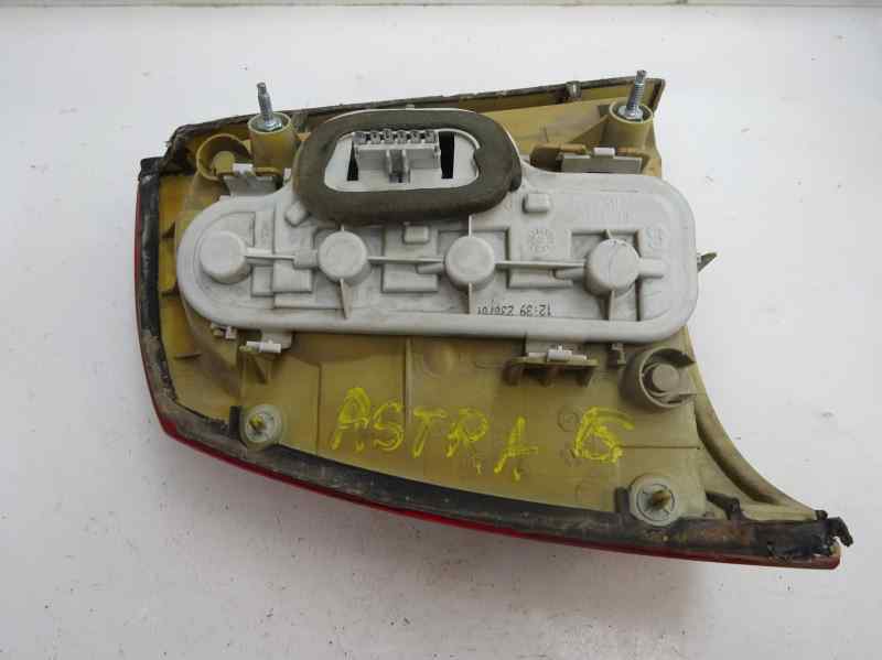 PILOTO TRASERO DERECHO OPEL ASTRA 2001 1.7 DTI MT 75CV | 55KW