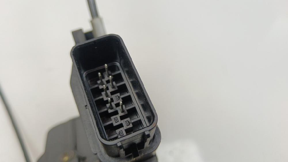 CERRADURA PUERTA DELANTERA DERECHA FORD FOCUS 2.0 MT 136CV | 100KW