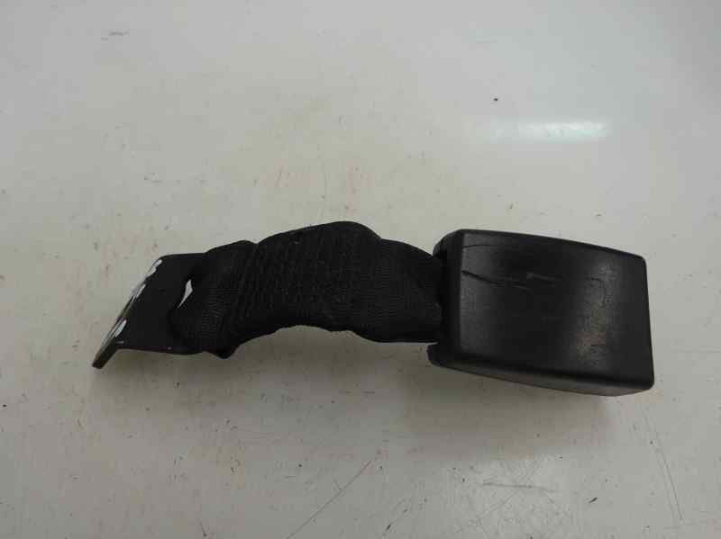 ANCLAJE CINTURON TRASERO IZQUIERDO BMW SERIE 1 2008 2.0 MT 150CV | 110KW