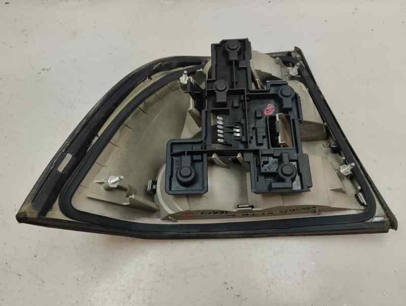 PILOTO TRASERO DERECHO OPEL VECTRA 1.6 MT 101CV