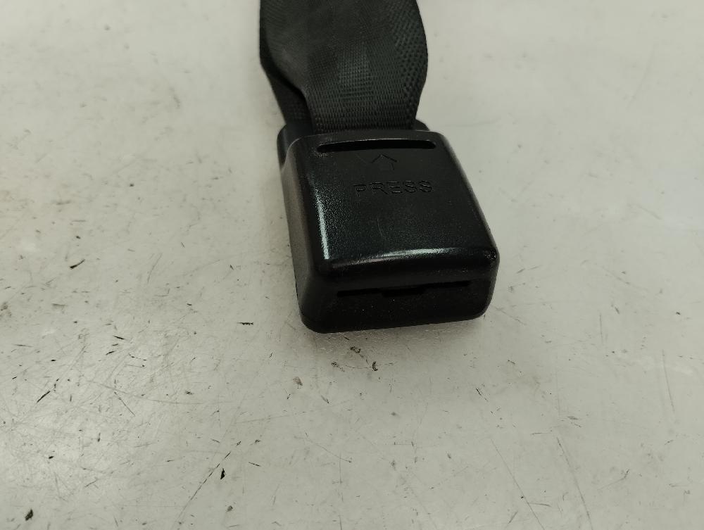 ANCLAJE CINTURON TRASERO DERECHO HYUNDAI I40 1.7 CRDI MT 141CV