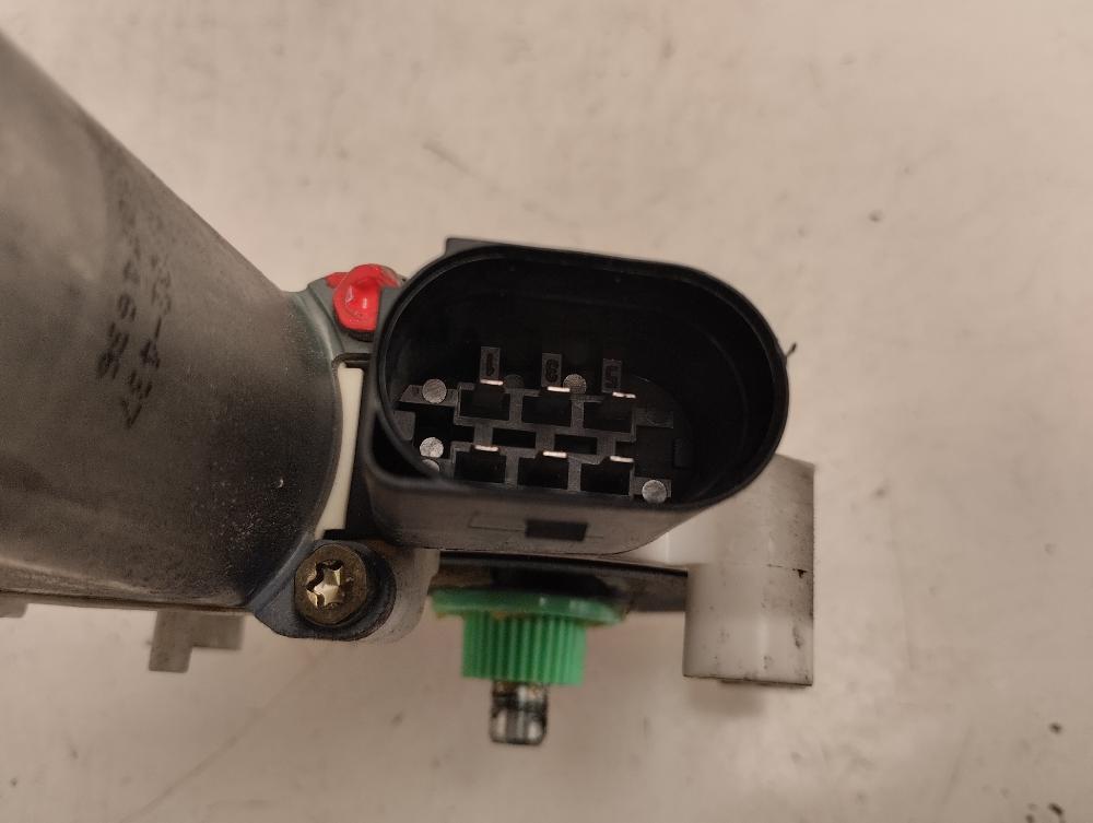 MOTOR ELEVALUNAS DELANTERO IZQUIERDO BMW SERIE 5 2.5 525I MT 192CV