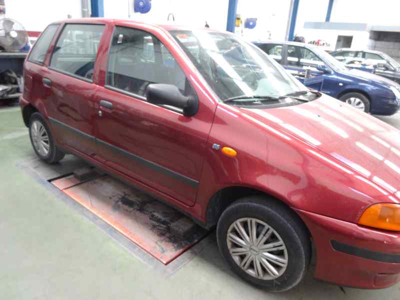 FARO DERECHO FIAT PUNTO 1.1 MT 55CV