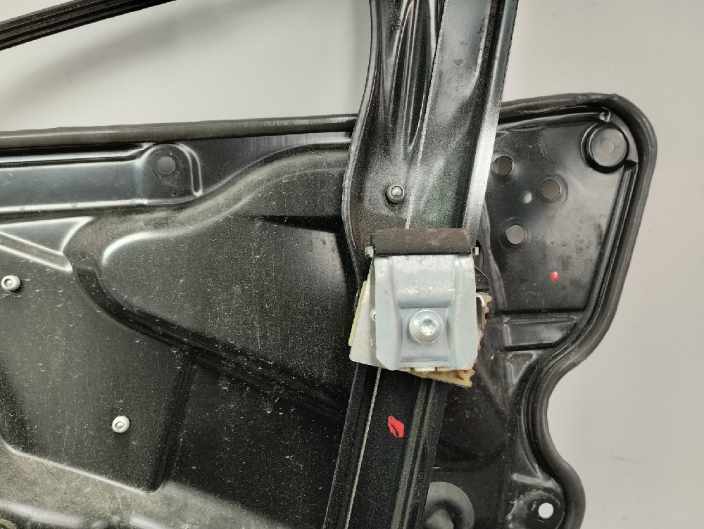 ELEVALUNAS DELANTERO IZQUIERDO VOLKSWAGEN PASSAT 2.0 TDI MT 140CV