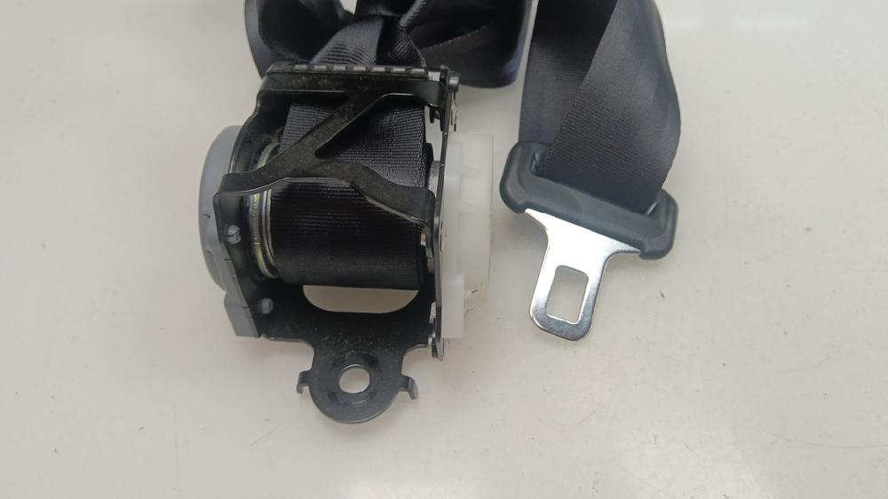 CINTURON SEGURIDAD TRASERO IZQUIERDO RENAULT CAPTUR 1.3 MT 130CV | 96KW