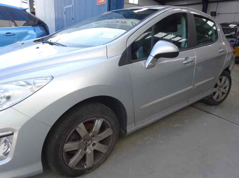 LUZ INTERIOR PEUGEOT 308 1.6 HDI MT 112CV
