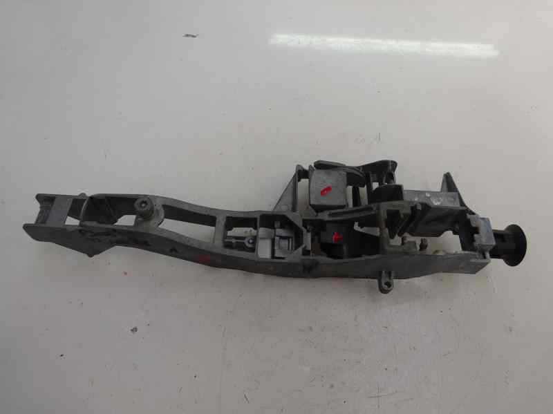 SOPORTE MANETA EXTERIOR PUERTA TRASERA IZQUIERDA PEUGEOT 3008 2009 1.6 HDI MT 110CV