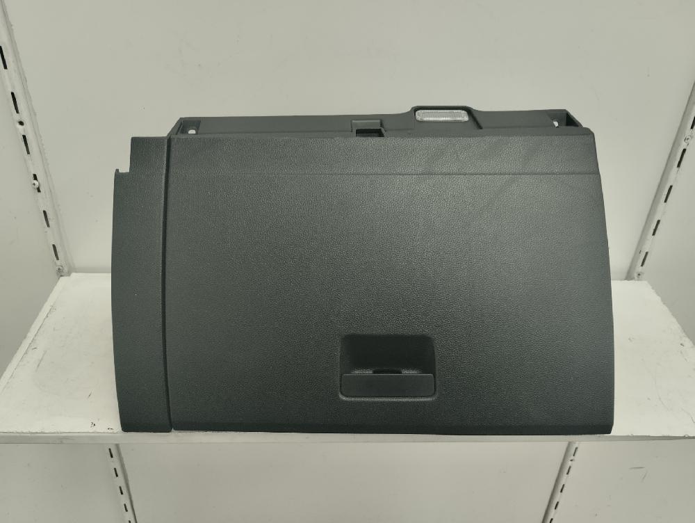GUANTERA SEAT ARONA 1.6 MT 95CV | 70KW