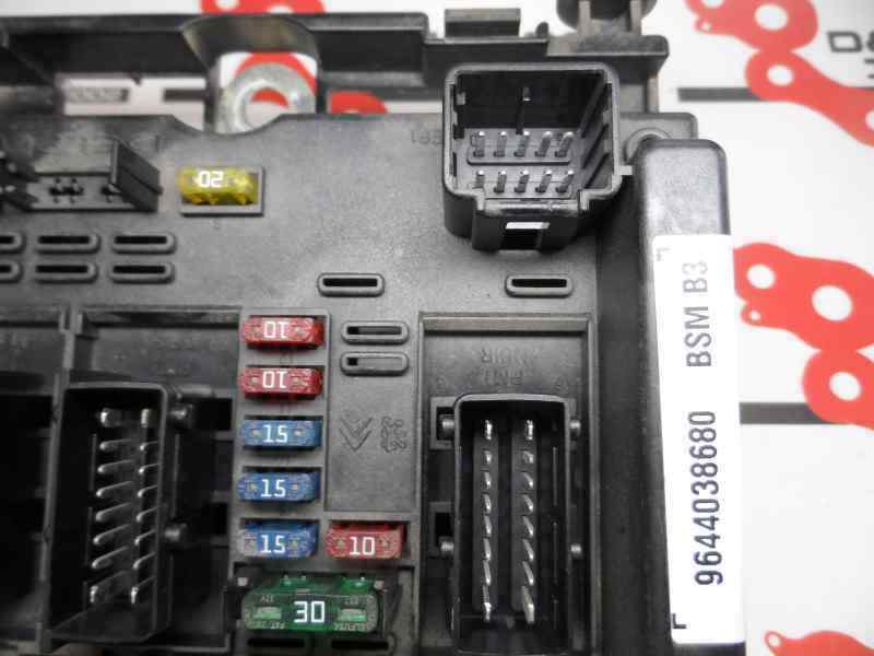 CAJA RELES FUSIBLES PEUGEOT 307 2.0 HDI MT 90CV