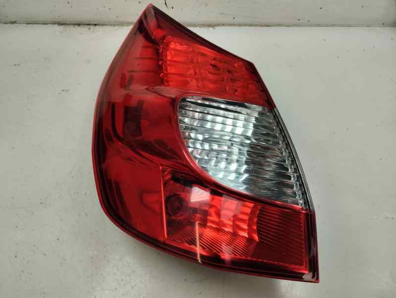 PILOTO TRASERO IZQUIERDO RENAULT SCENIC 2007 1.5 DCI MT 105CV