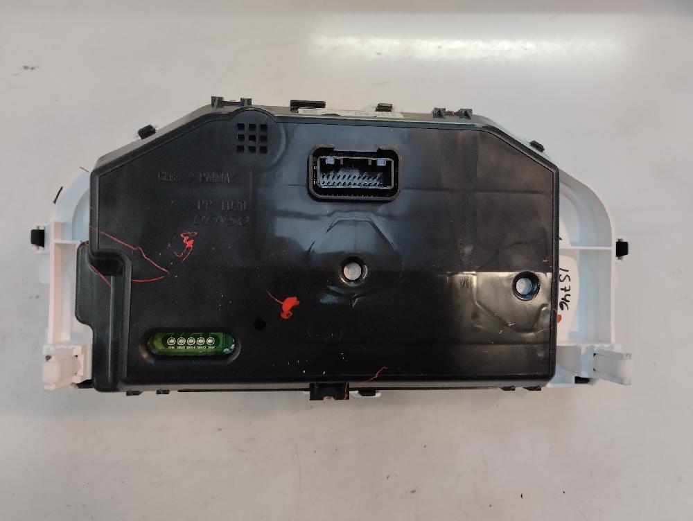 CUADRO INSTRUMENTOS MITSUBISHI SPACE STAR 1.2 MT 80CV | 59KW