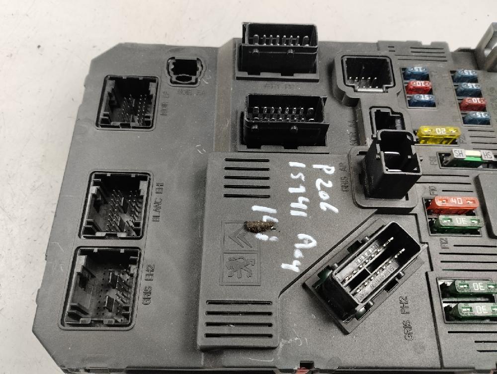 CAJA RELES FUSIBLES PEUGEOT 206 2004 1.4 MT 90CV