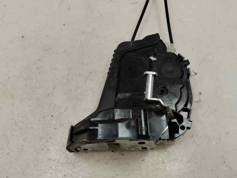 CERRADURA PUERTA TRASERA DERECHA TOYOTA YARIS 1.0 MT 72CV | 53KW