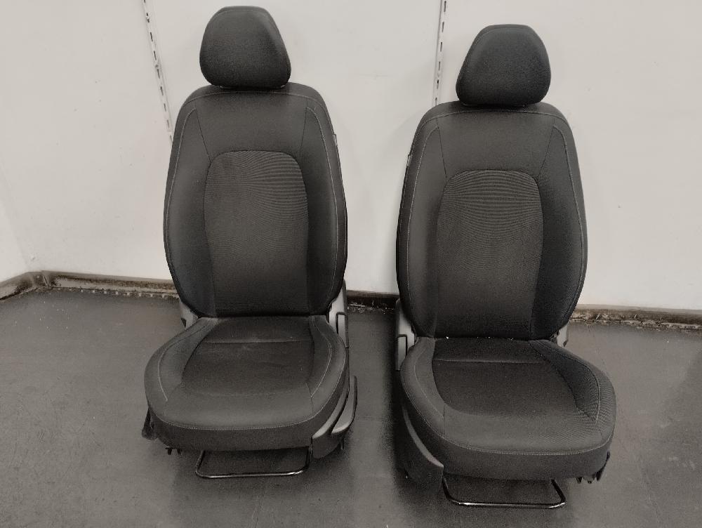 JUEGO ASIENTOS COMPLETO HYUNDAI I10 1.0 MT 67CV | 49KW