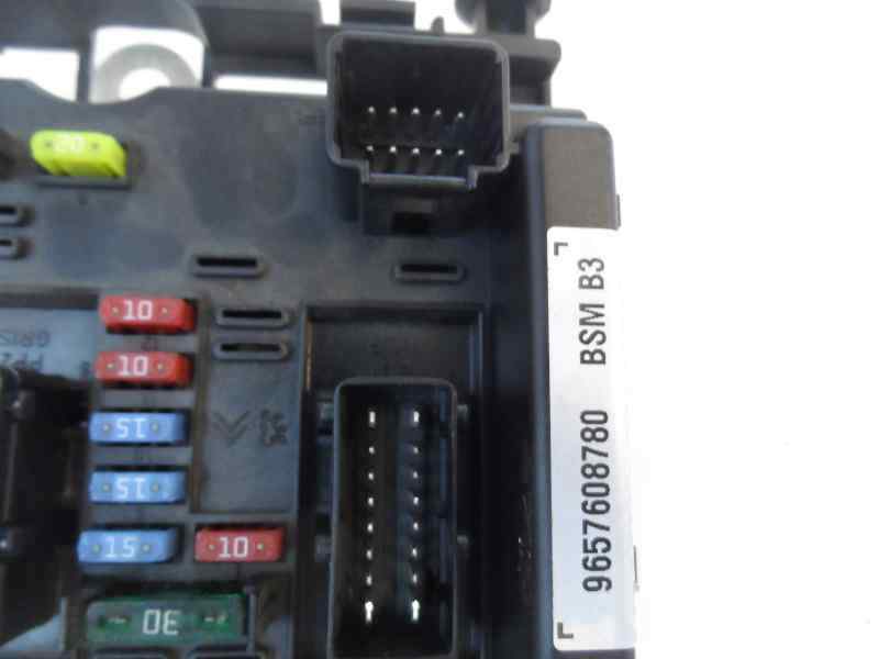 CAJA RELES FUSIBLES CITROEN XSARA PICASSO 1.6 HDI 80CV DIESEL