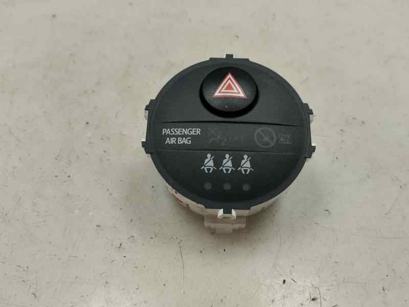WARNING TOYOTA YARIS 1.0 MT 72CV | 53KW