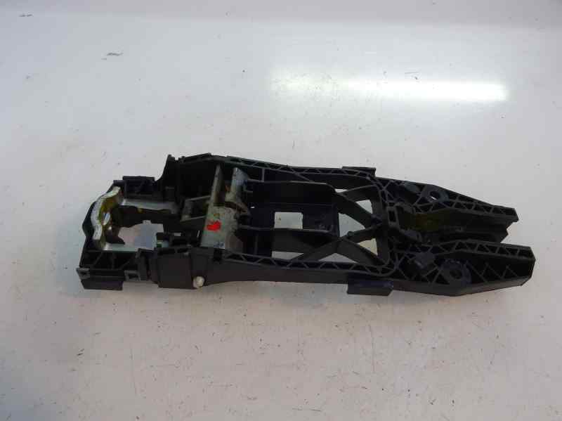 SOPORTE MANETA EXTERIOR DELANTERA IZQUIERDA SEAT TOLEDO 1.6 TDI MT 105CV