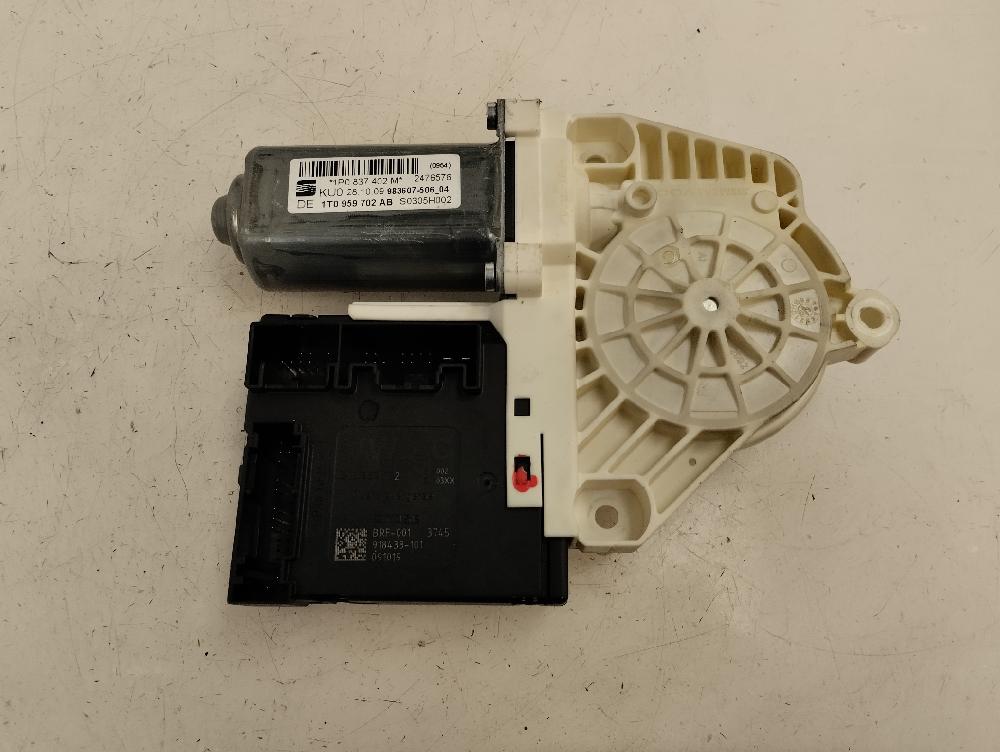 MOTOR ELEVALUNAS DELANTERO DERECHO SEAT LEON 1.9 TDI 90CV DIESEL