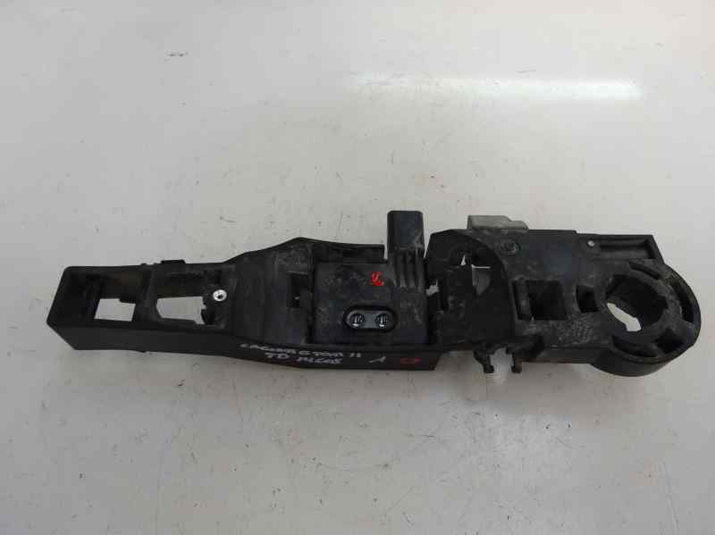 SOPORTE MANETA EXTERIOR PUERTA TRASERA DERECHA RENAULT LAGUNA 2.0 DCI MT 131CV