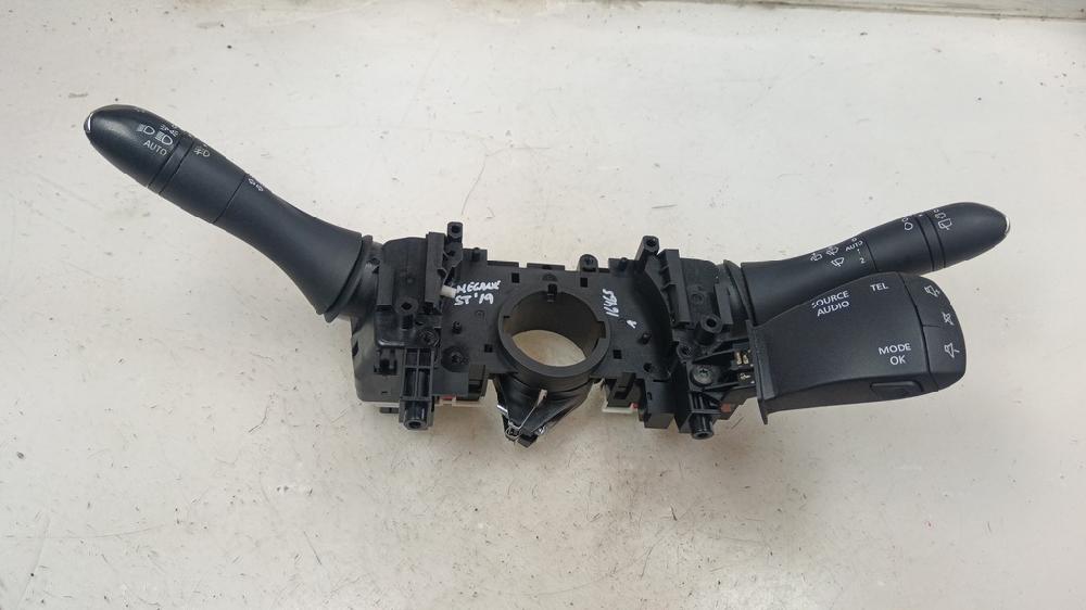 MANDO MULTIFUNCION RENAULT MEGANE 2019 1.3 MT 140CV | 103KW