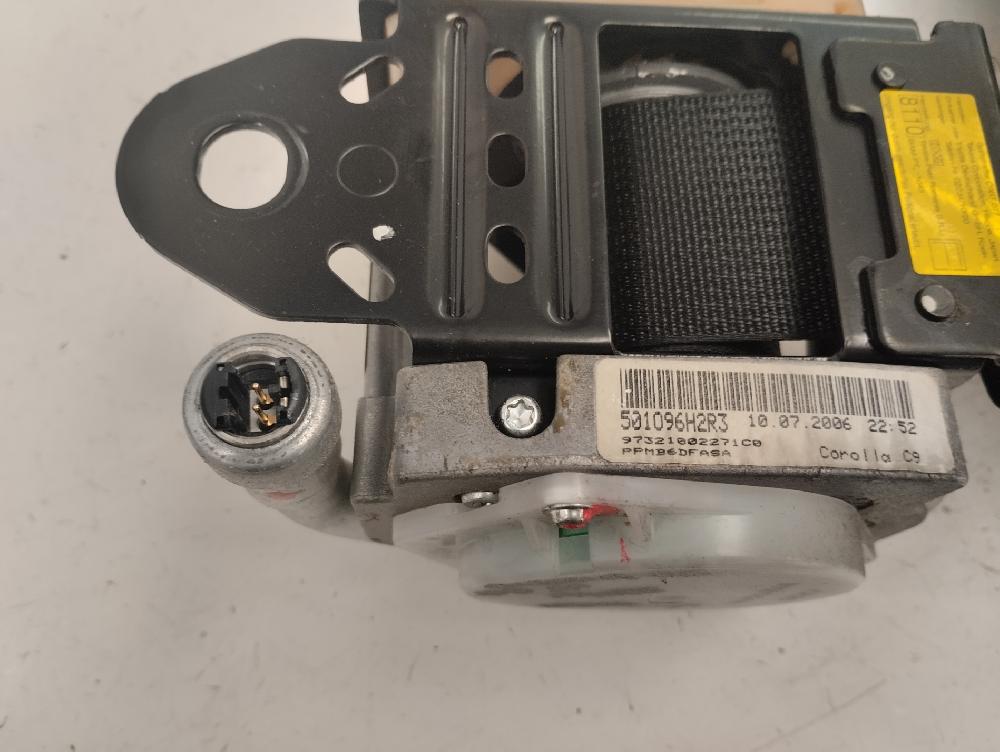 CINTURON SEGURIDAD DELANTERO DERECHO TOYOTA COROLLA 1.6 MT 110CV | 81KW