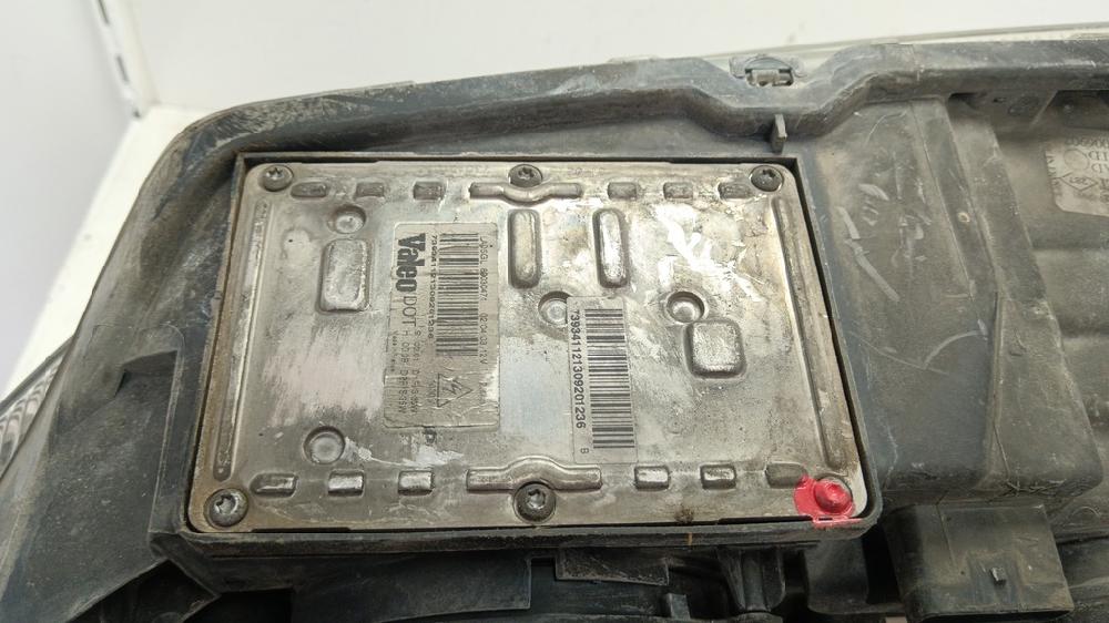 FARO DERECHO RENAULT LAGUNA 2003 2.2 DCI MT 150CV | 110KW