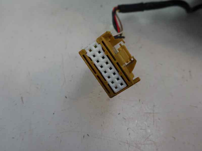 RETROVISOR DERECHO AUDI A4 1.9 TDI 6MT 130CV