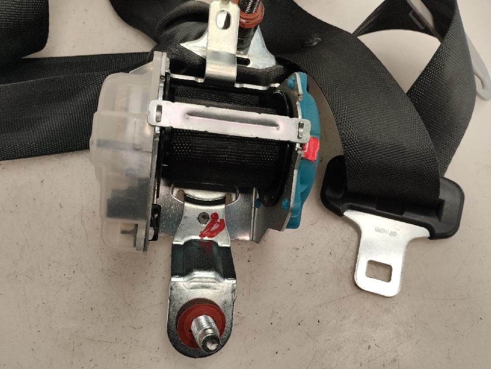 CINTURON SEGURIDAD TRASERO DERECHO HYUNDAI I30 1.6 MT 122CV | 90KW