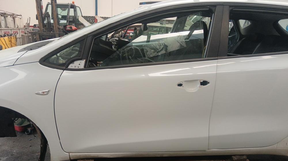 PUERTA DELANTERA IZQUIERDA KIA CEED 1.4 MT 90CV | 66KW