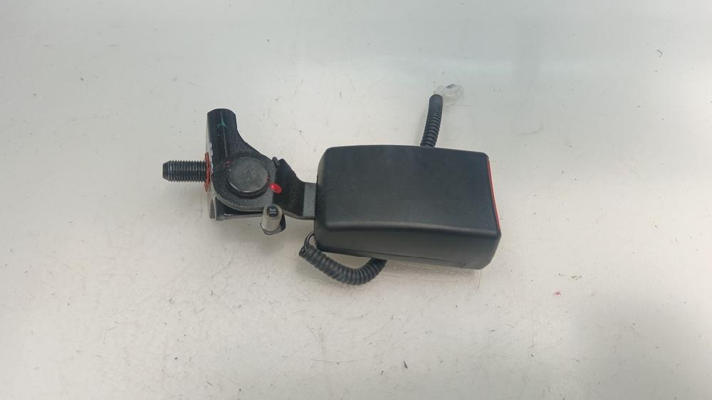 ANCLAJE CINTURON TRASERO DERECHO KIA CEED 1.4 MT 90CV | 66KW