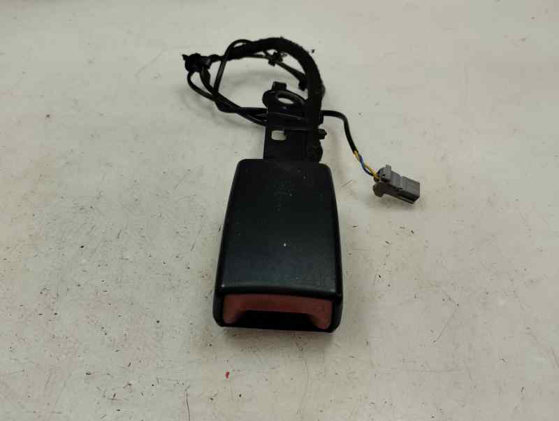 ANCLAJE CINTURON DELANTERO DERECHO FIAT DOBLO 1.3 MT 90CV | 66KW