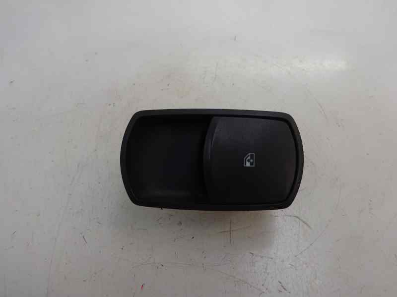 MANDO ELEVALUNAS DELANTERO DERECHO OPEL CORSA 1.3 CDTI MT 90CV
