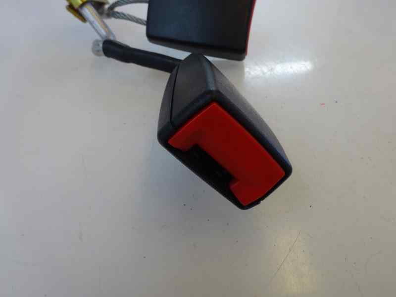 ANCLAJE CINTURON TRASERO IZQUIERDO AUDI A3 2005 1.9 TDI MT 105CV