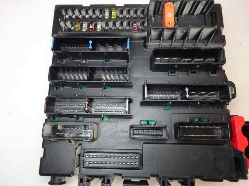 CAJA RELES FUSIBLES OPEL VECTRA 2.2 DTI MT 125CV | 92KW