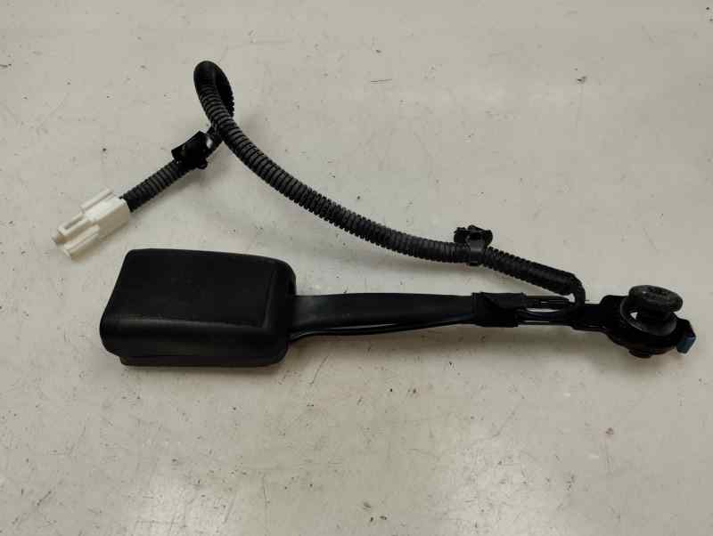 ANCLAJE CINTURON DELANTERO DERECHO HYUNDAI TUCSON 1.7 MT 115CV