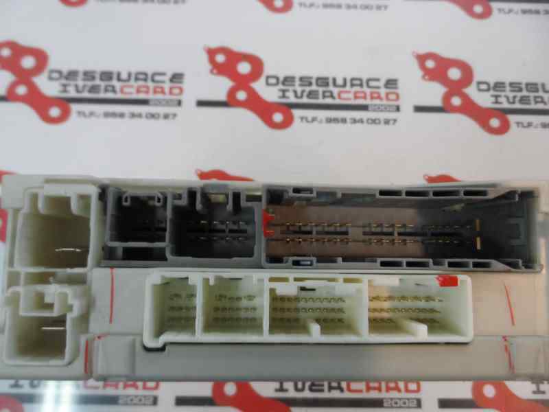 CAJA RELES FUSIBLES LEXUS IS 2006 2.2 220D MT 177CV