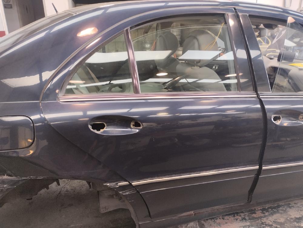 PUERTA TRASERA DERECHA MERCEDES BENZ CLASE C 1.8 C 180 KOMPRESSOR MT 143CV