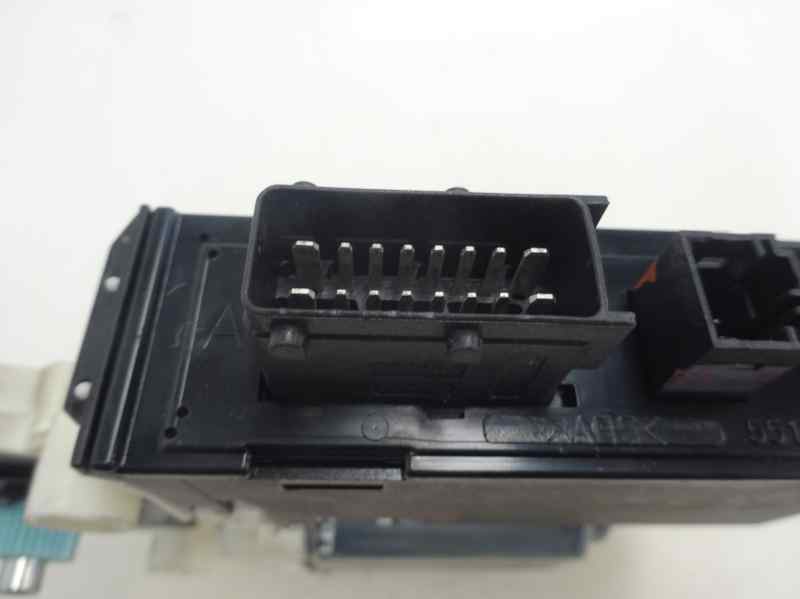 MOTOR ELEVALUNAS DELANTERO IZQUIERDO CITROEN C5 2.0 HDI MT 136CV