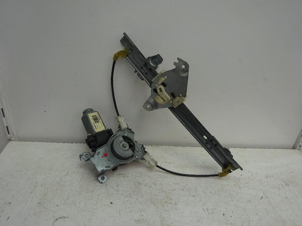 ELEVALUNAS TRASERO IZQUIERDO NISSAN QASHQAI 1.5 DCI MT FWD 106CV