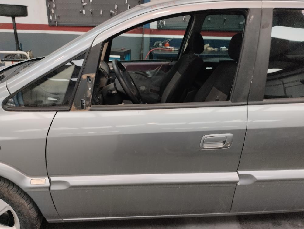 PUERTA DELANTERA IZQUIERDA OPEL ZAFIRA 2.0 DTI MT 100CV