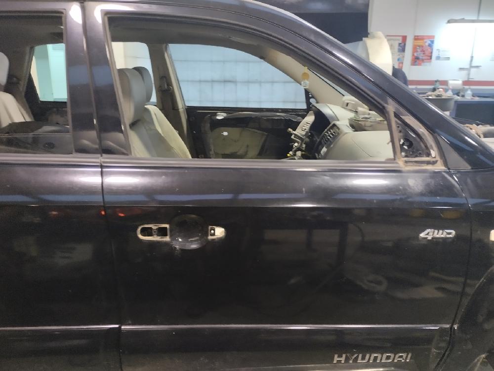 PUERTA DELANTERA DERECHA HYUNDAI TUCSON 2.0 CRDI MT 2WD 112CV | 82KW
