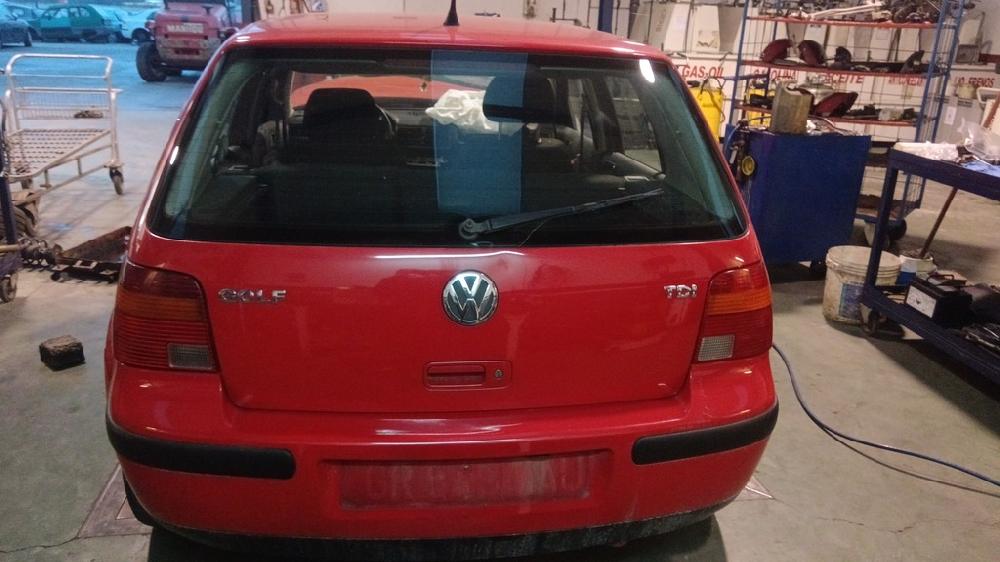 VOLKSWAGEN GOLF 1997 1.9 TDI MT 90CV