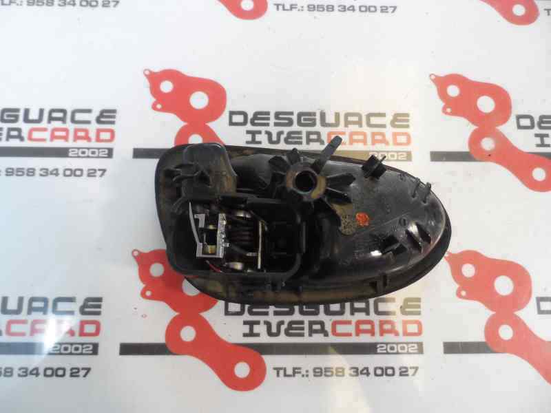 MANETA INTERIOR TRASERA DERECHA NISSAN PRIMERA 2.2 DTI MT 126CV | 93KW