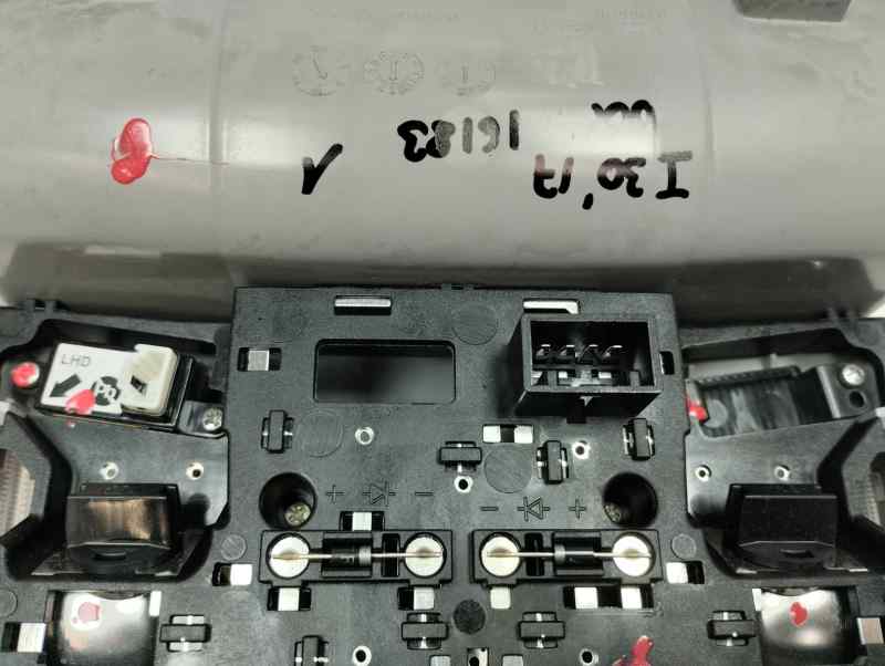 LUZ INTERIOR HYUNDAI I30 1.0 T-GDI MT 120CV | 88KW