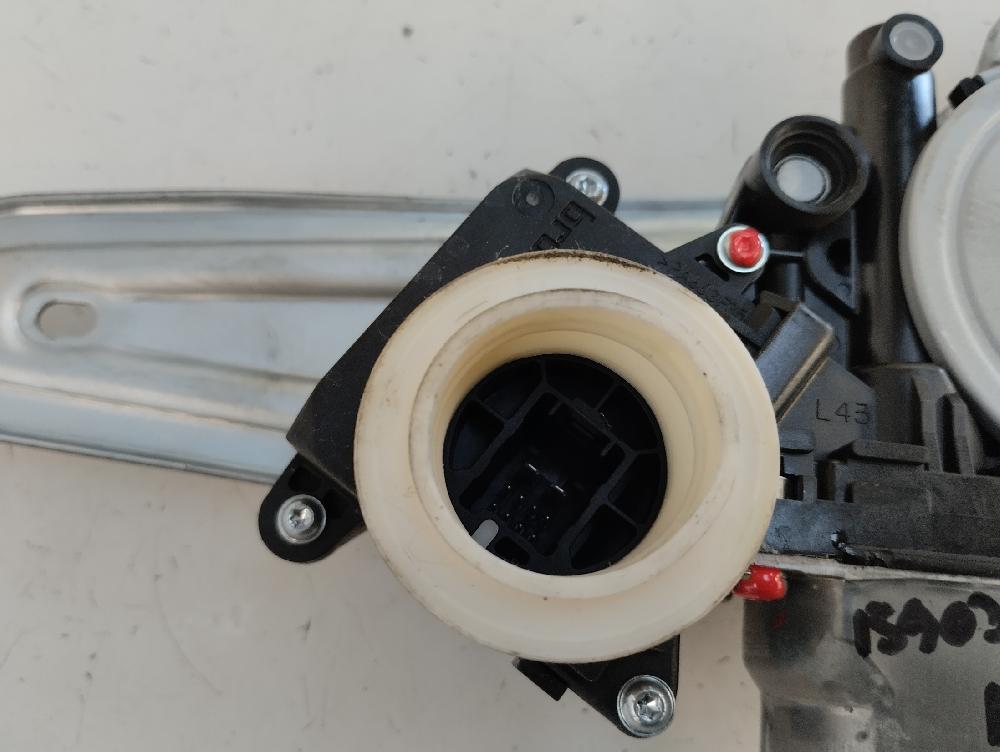 ELEVALUNAS TRASERO DERECHO TOYOTA VERSO 1.6 MT 132CV | 97KW