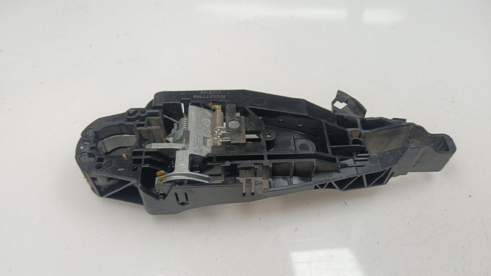 SOPORTE MANETA EXTERIOR PUERTA TRASERA DERECHA CITROEN C4 CACTUS 1.2 MT 110CV | 81KW