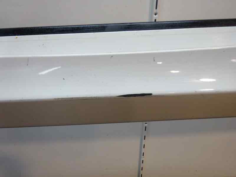 FALDON LATERAL BMW SERIE 1 2.0 118D MT 143CV