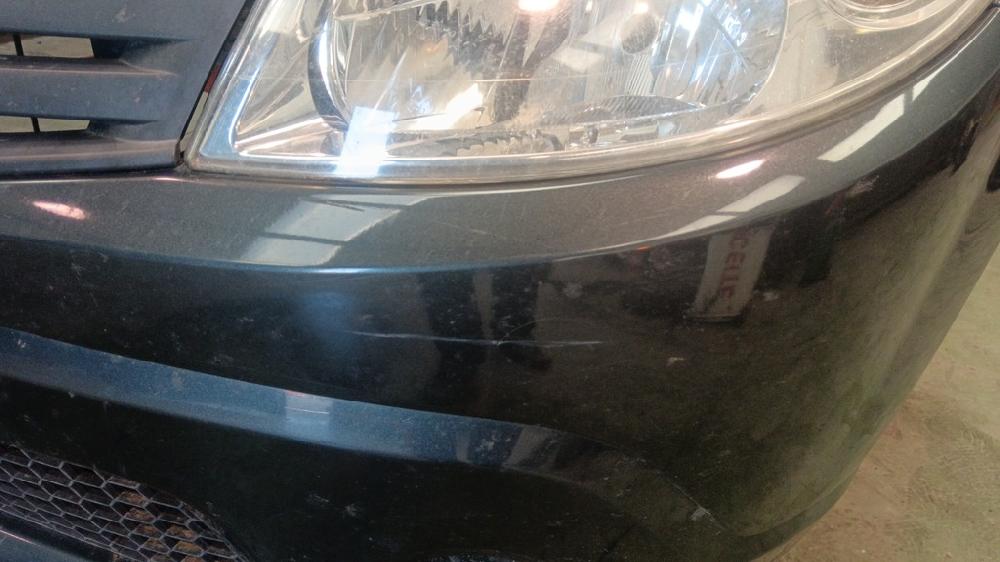 PARAGOLPES DELANTERO DACIA SANDERO 1.6 MPI MT 87CV