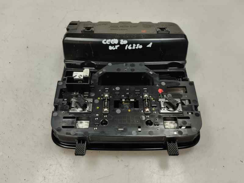 LUZ INTERIOR KIA CEED 1.6 CRDI MT 136CV
